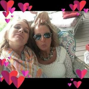 Meet your Posher, Tina